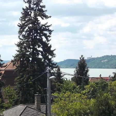 アパート Anita Apartmanhaz