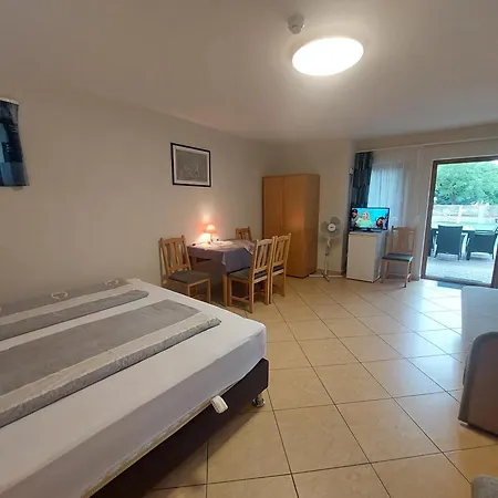 Anita Apartmanhaz Διαμέρισμα