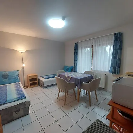 Anita Apartmanhaz Apartamento Balatonfüred