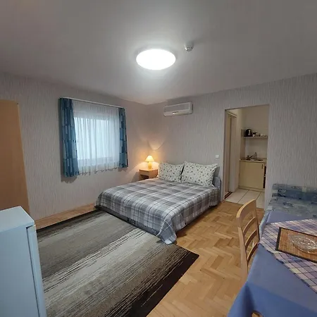 Apartament Anita Apartmanhaz